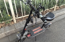 899元出电动折叠滑板车