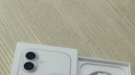 iPhone 17国行256G白色全新全套激活5分钟5299一将出品