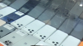 iPhone 16国行128G白色999新极品气密3199一将出品