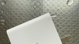 便宜出个小米90W充电头