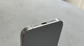 原装机iPhone16 Pro 256G 国行 无磕碰屏幕无划痕
