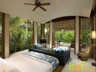 rangali-deluxe-beach-villa.jpg
