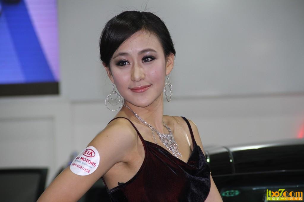 昆明车展的美女靓车 (23).jpg