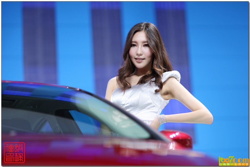 120515dj26ijk6z7kdsz4j.jpg