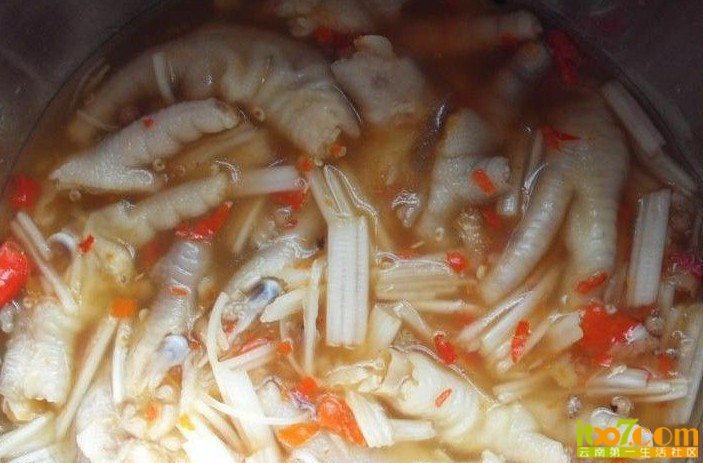 个旧泡鸡脚.jpg