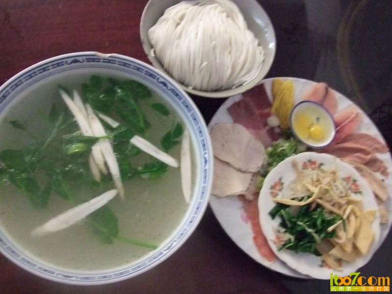 普通过桥米线.jpg
