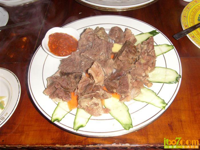 手抓牦牛肉.jpg