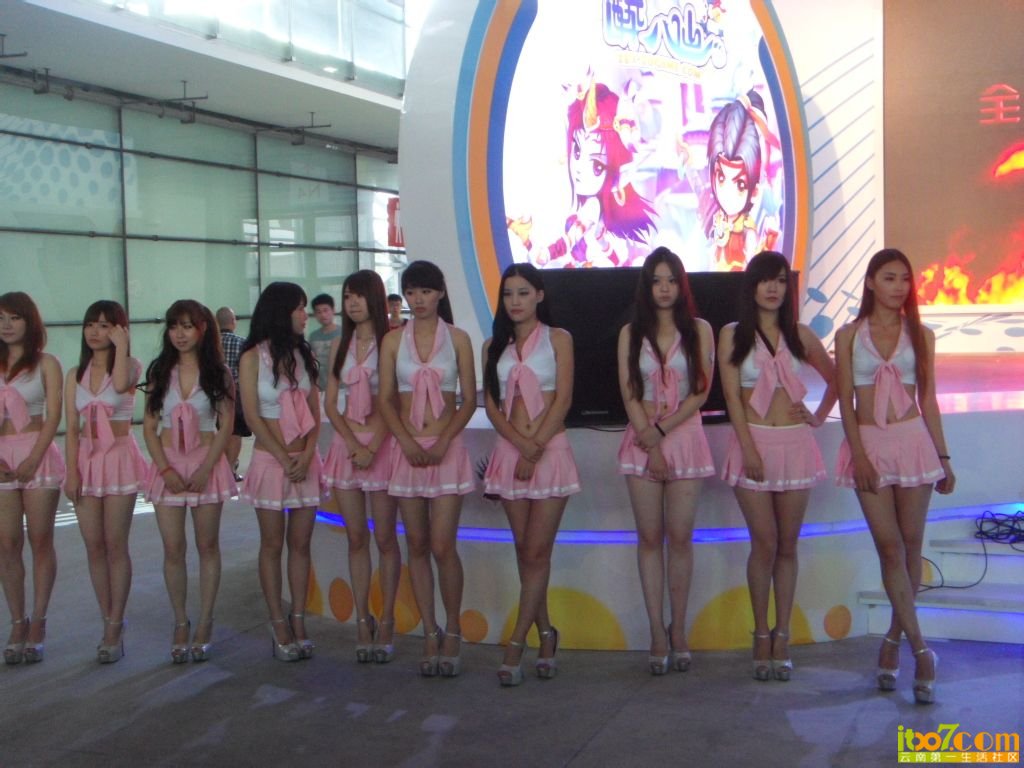 8d5494eef01f3a29438fc85a9925bc315d607cda.jpg