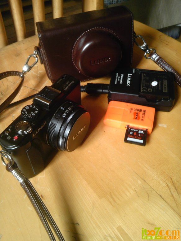 IMG_20120828_120440_缩小大小.jpg