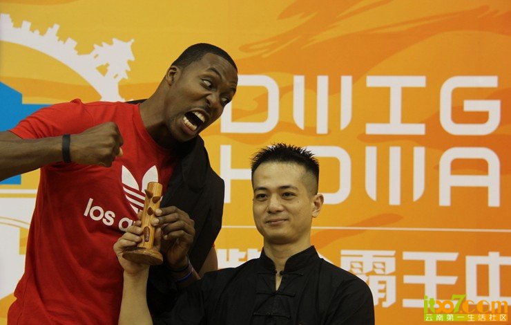 QQ截图20120831175639.jpg