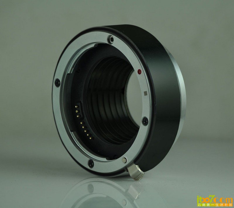 EOS M.jpg