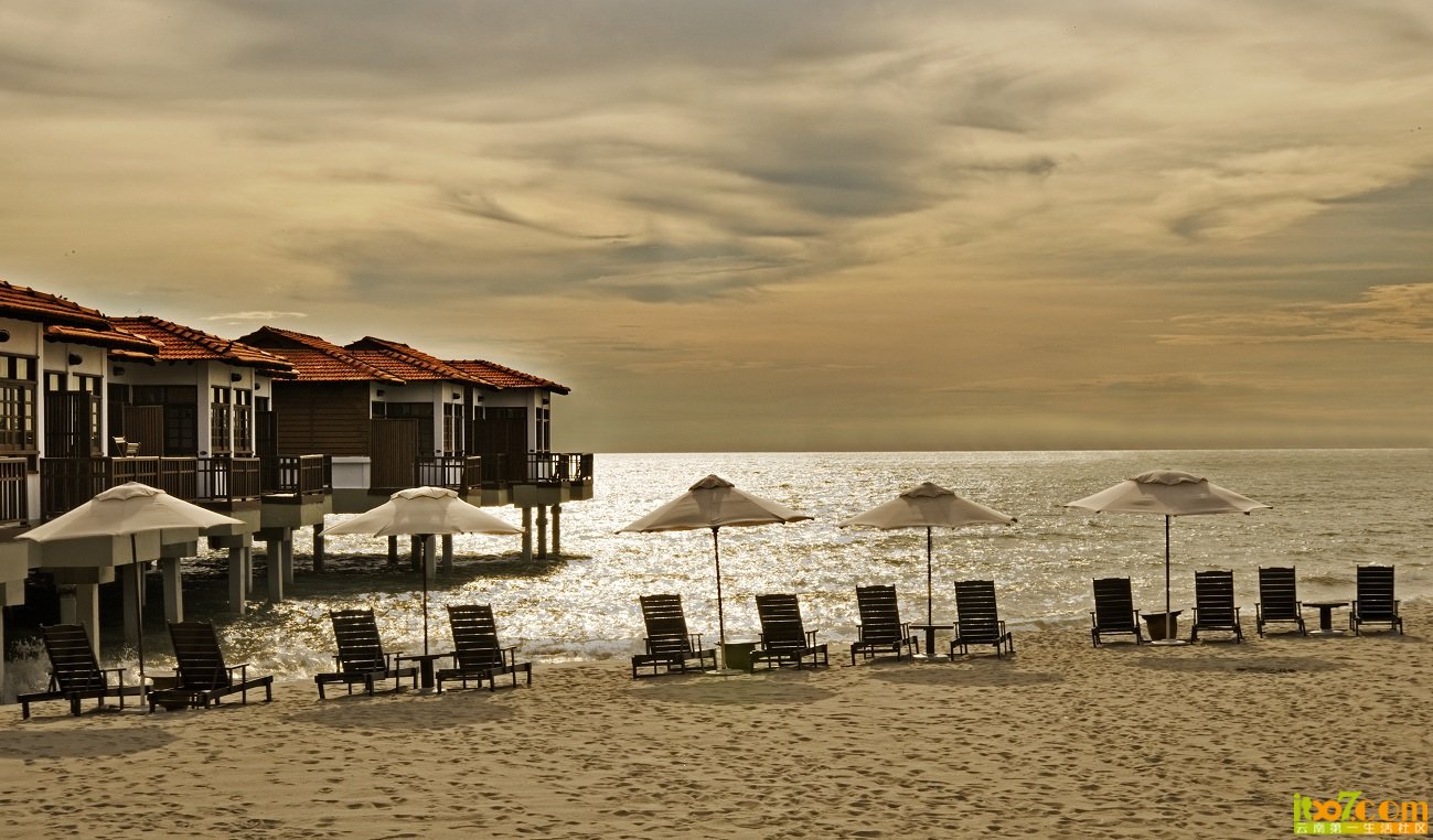 Avillion Port Dickson Tumasek Beach.jpg