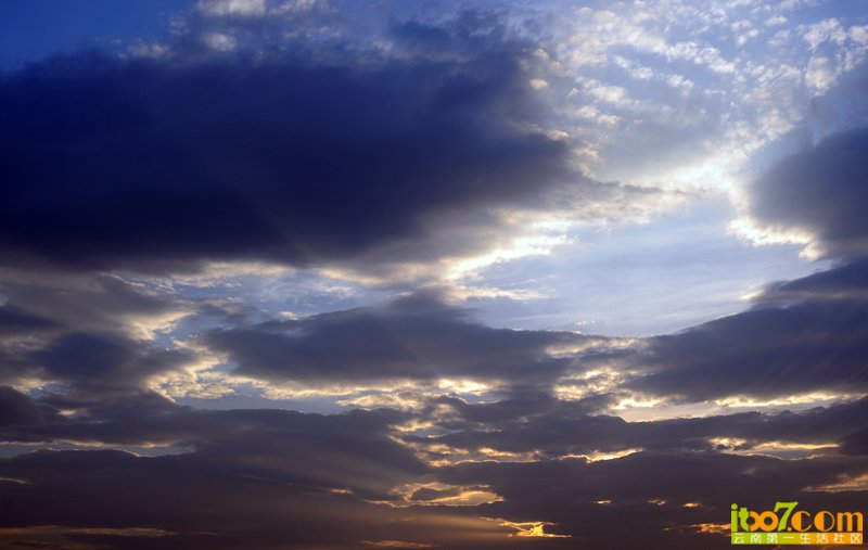 20120614_13271_2070a76cd4f5196bfe21PbtVHYLeHE6v.jpg