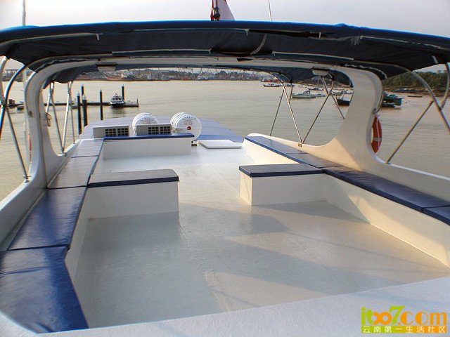 diverace-sundeck.jpg