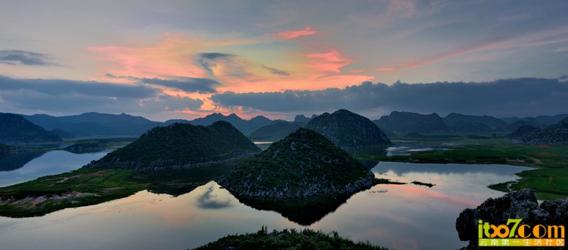 曲靖海峰湿地全景.jpg
