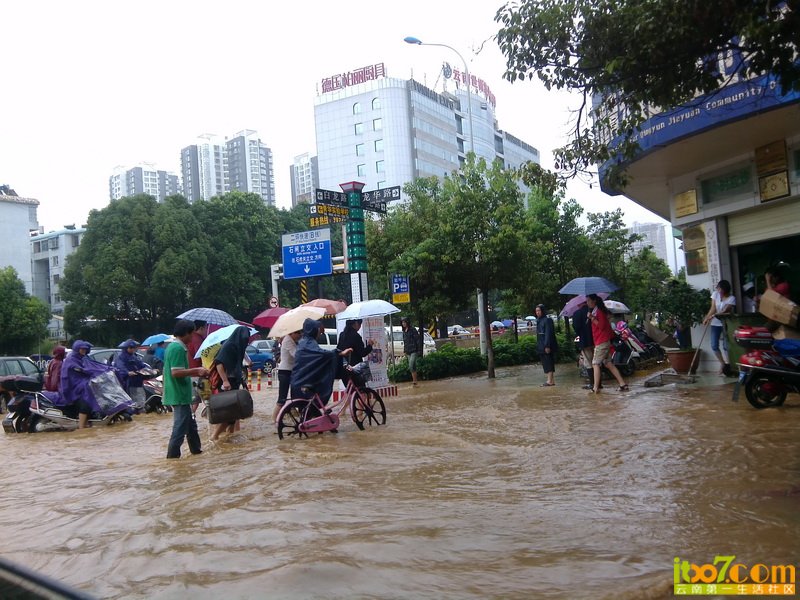 IMG_20130719_085838_调整大小.jpg