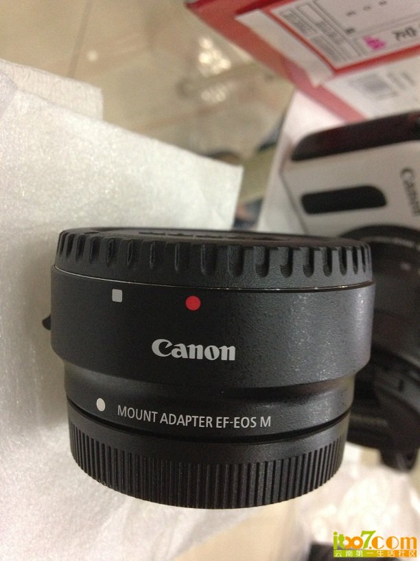 镜头转接器