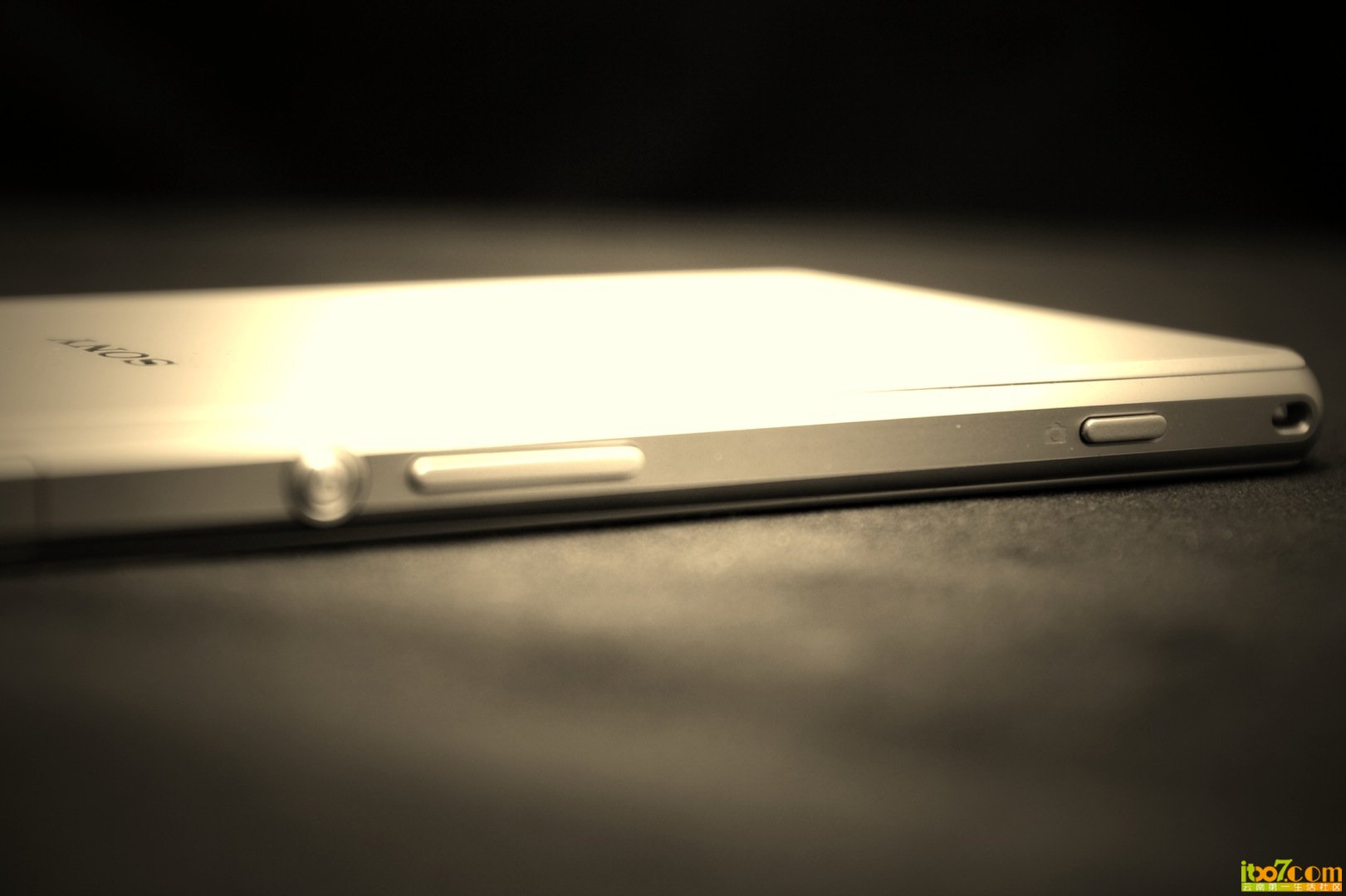 Xperia Z1 4.jpg