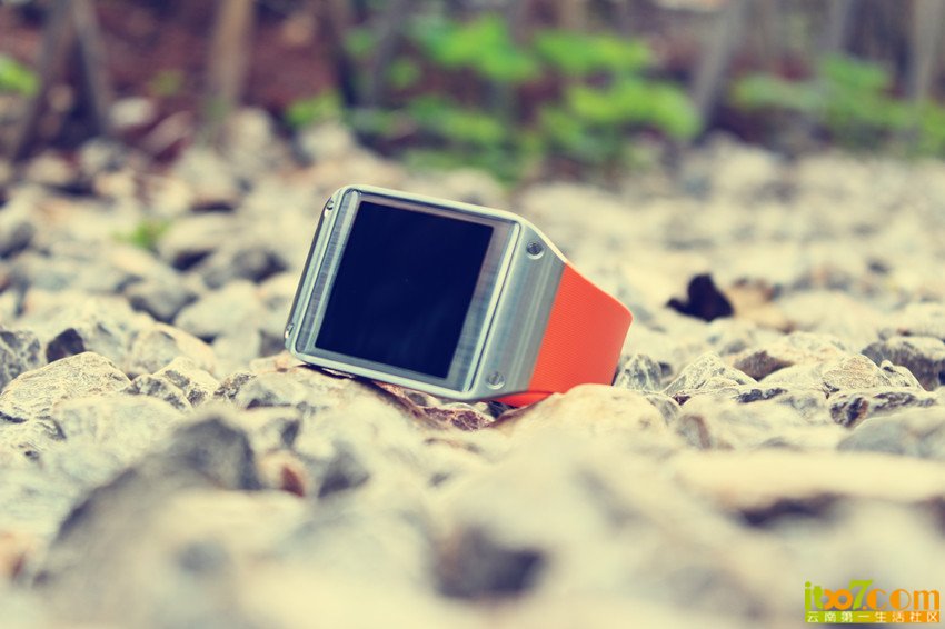 Galaxy Gear_副本.jpg