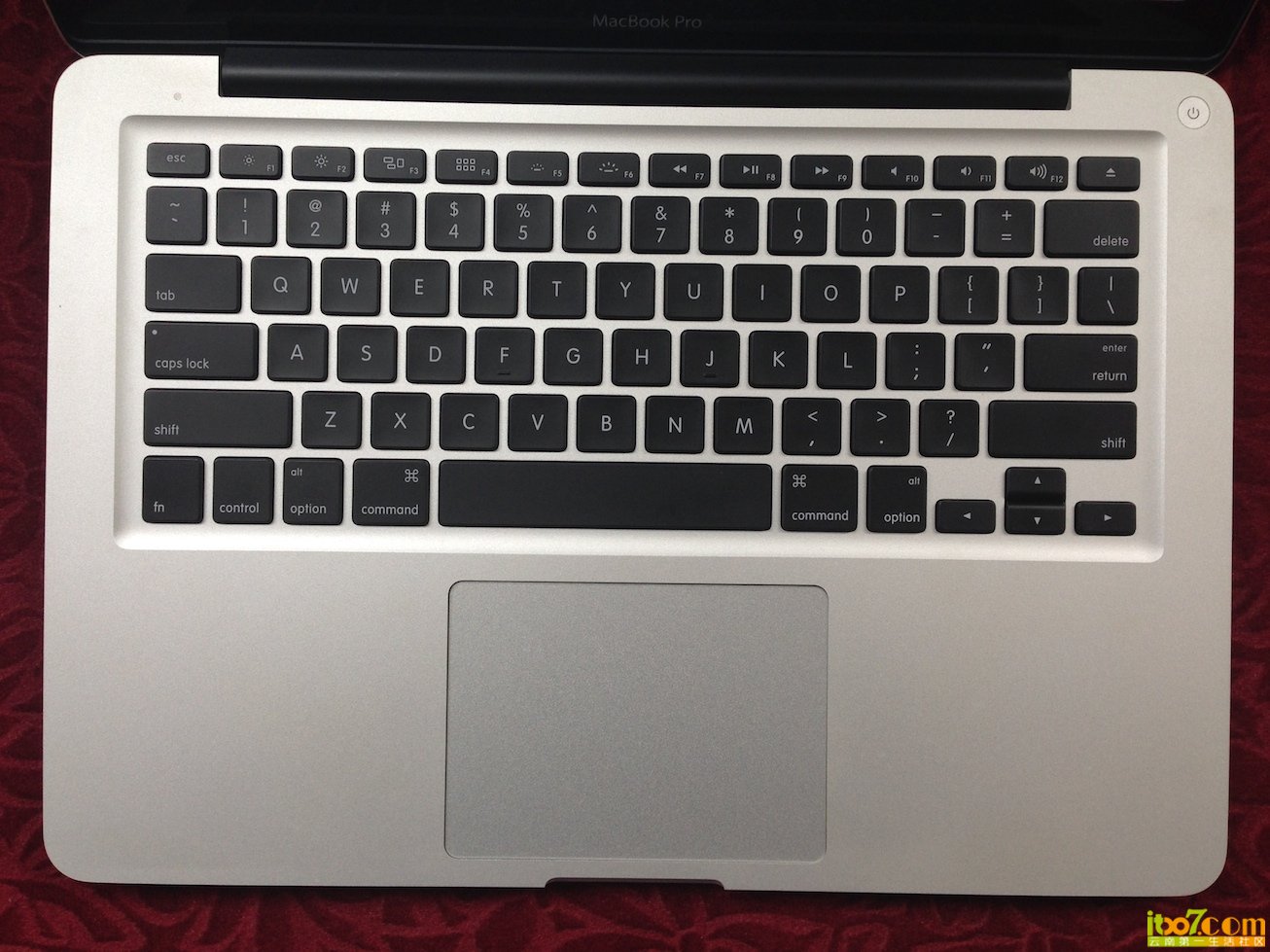 出几台苹果本本mc724ma896