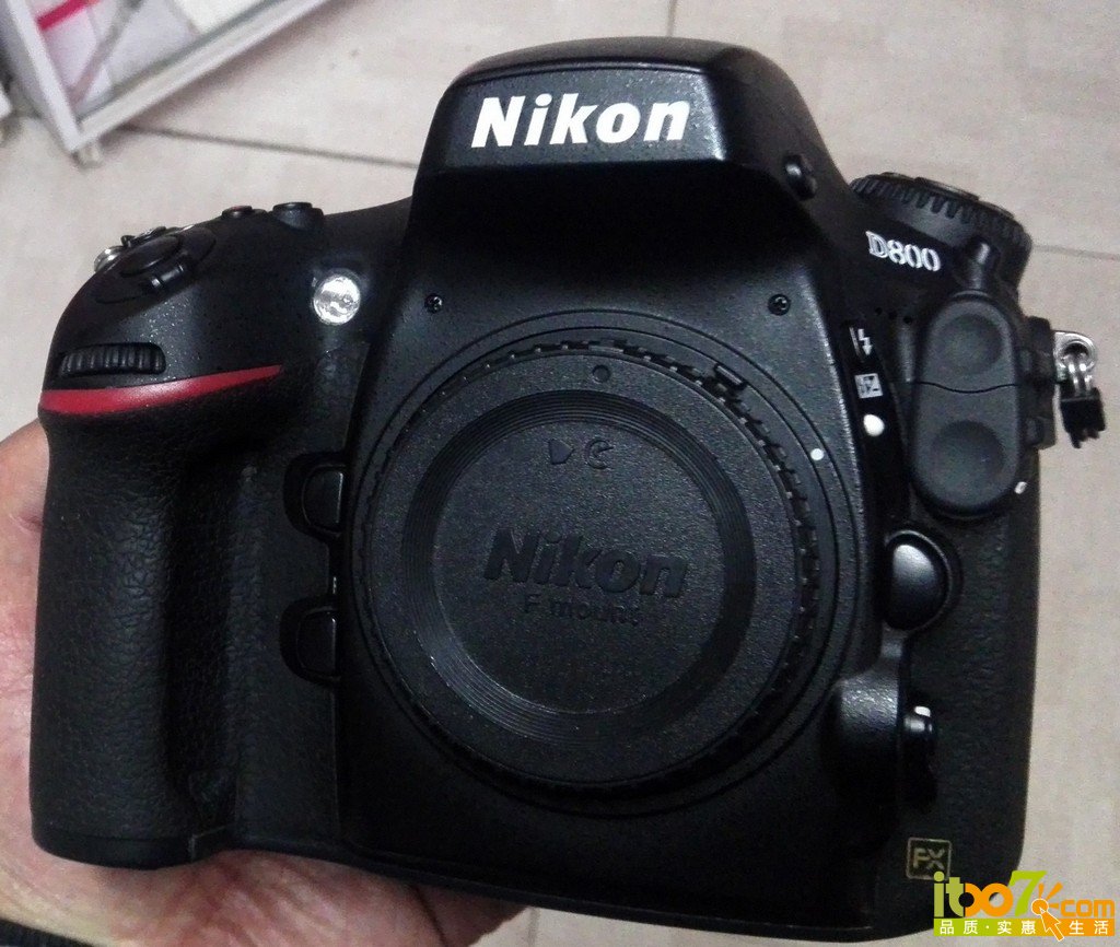 D800-1.jpg