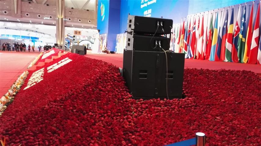 声扬线阵列