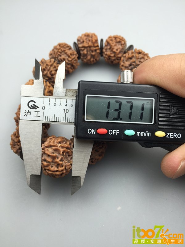 5瓣藏式金刚菩提手串 10元起拍 (1).JPG