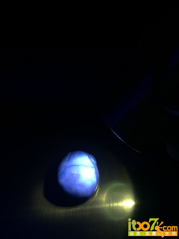 原矿缅甸琥珀根吊坠 52元 (5).JPG
