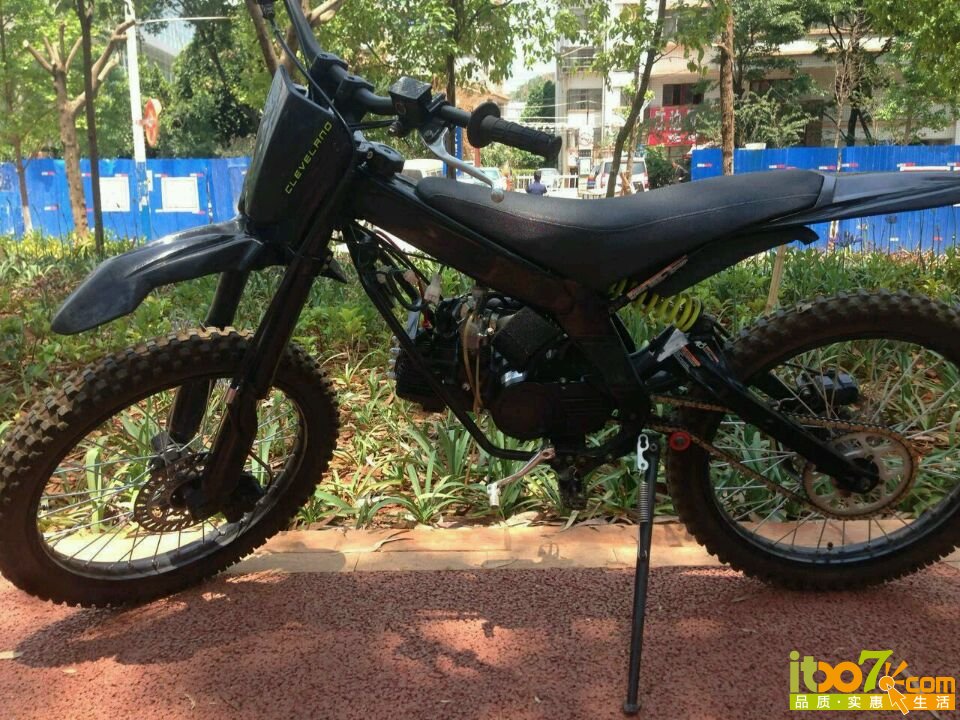 汽车交通出一台几百公里的二手ccw速降摩托车原价8998可以换山地车