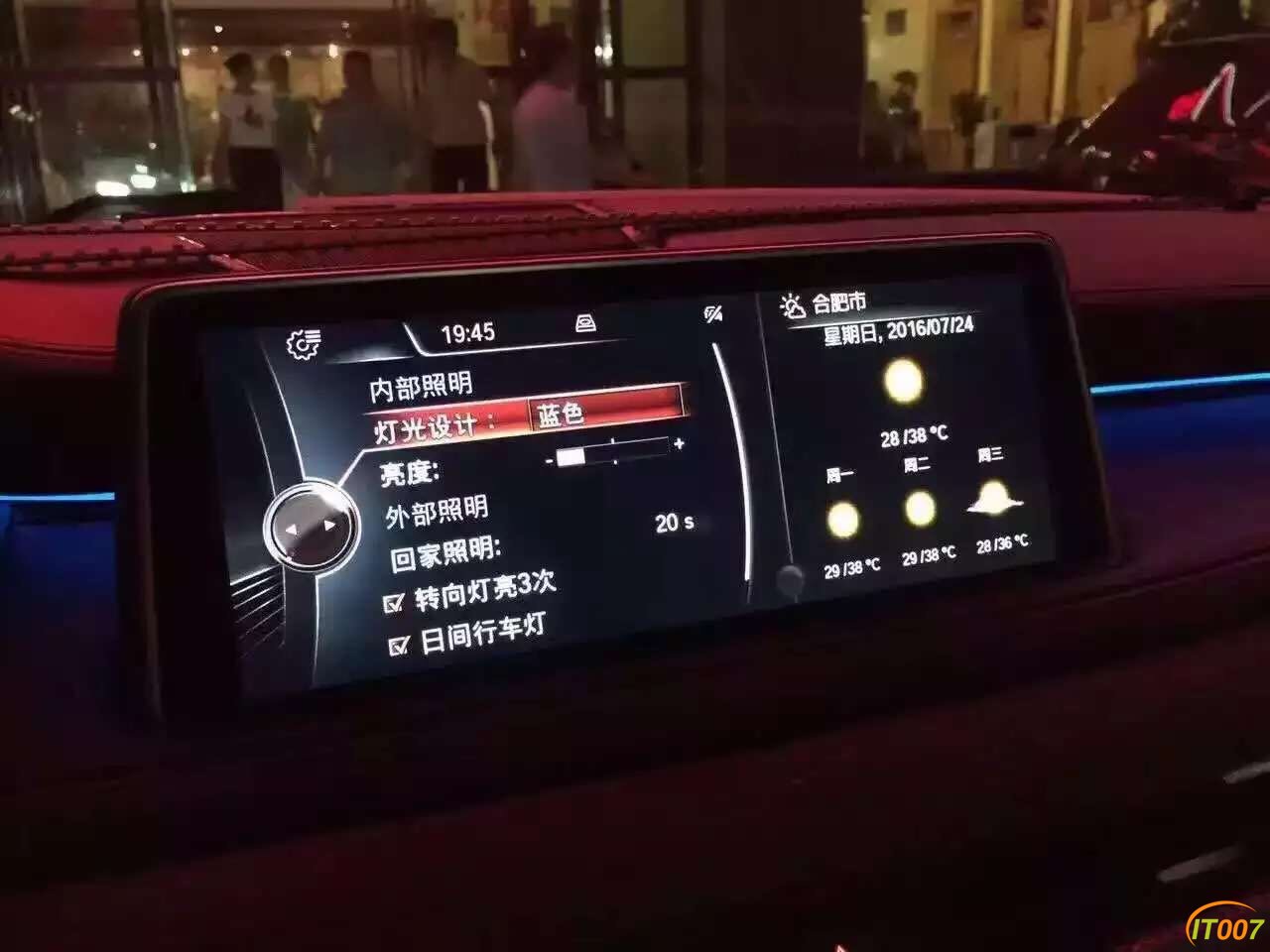 654017646423987137.jpg