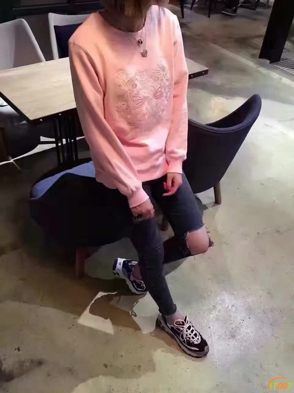 c1.jpg