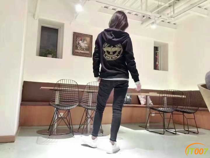 r6.jpg