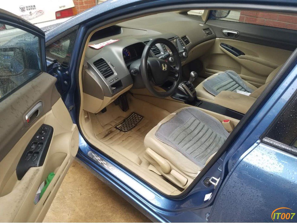 104403fe8vzdqdnknv3gdk.jpg