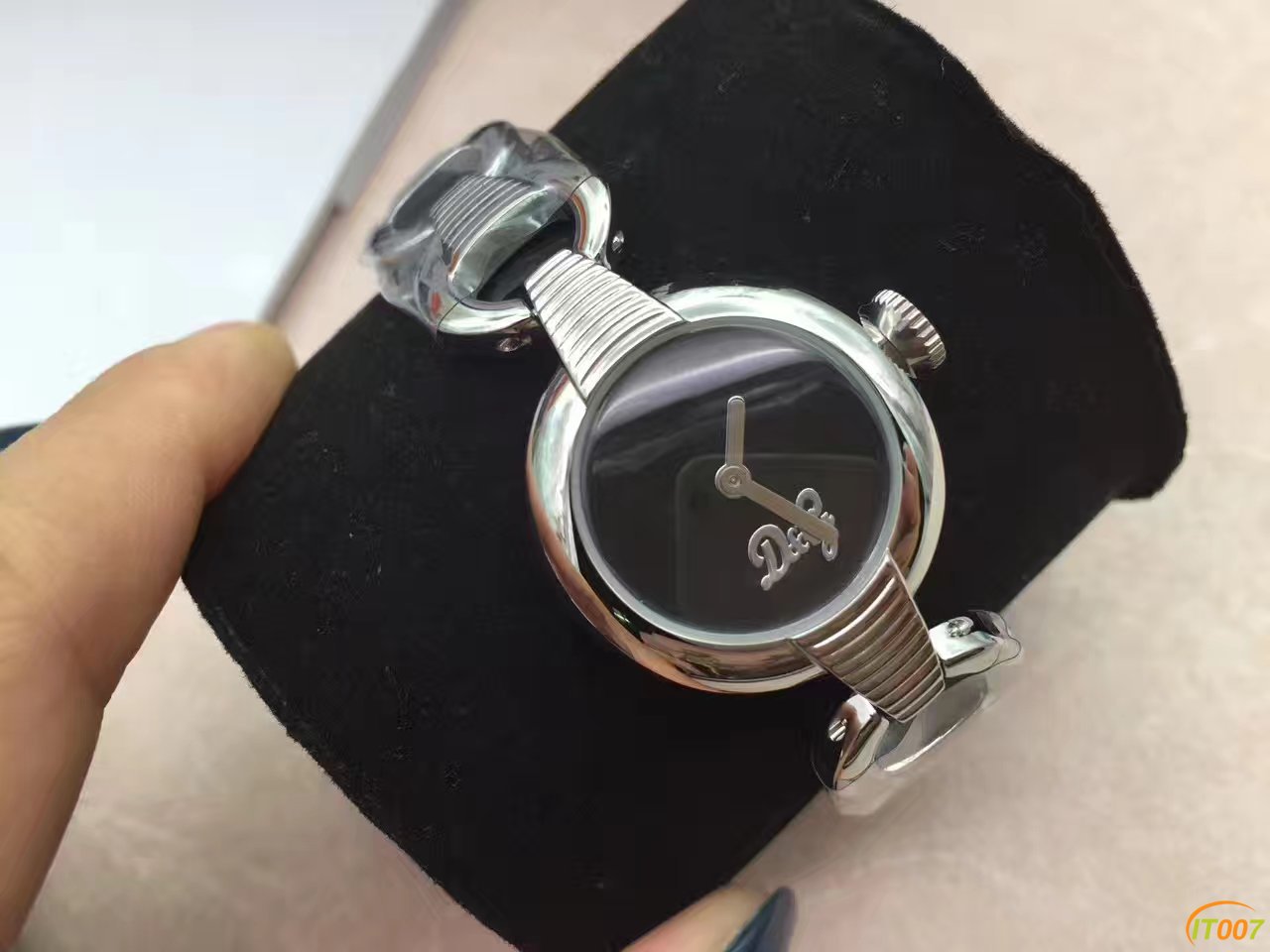 mmexport1489285095148.jpg