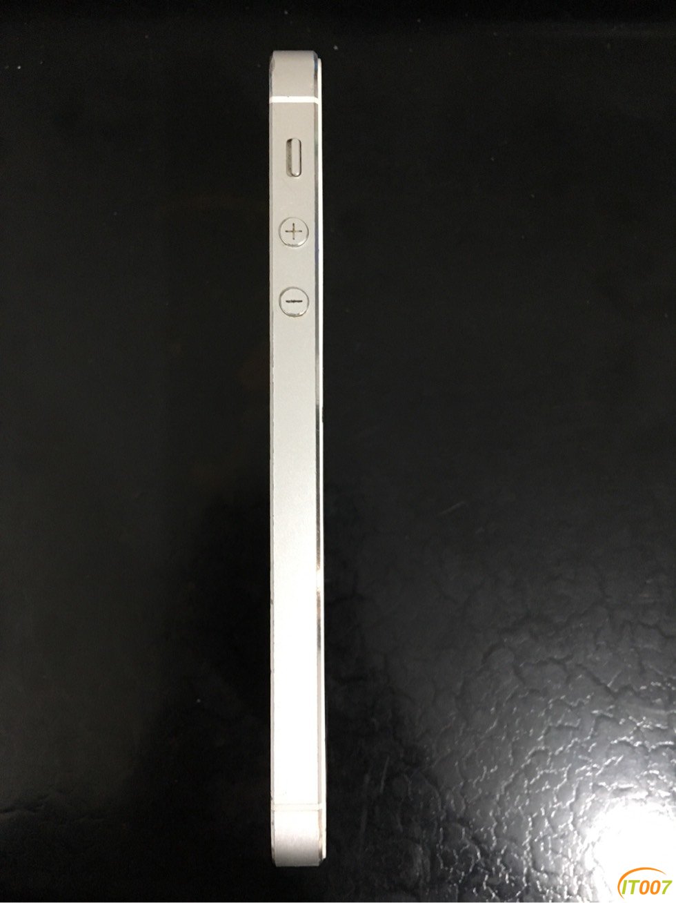 105209t10aaawgloswqllb.jpg