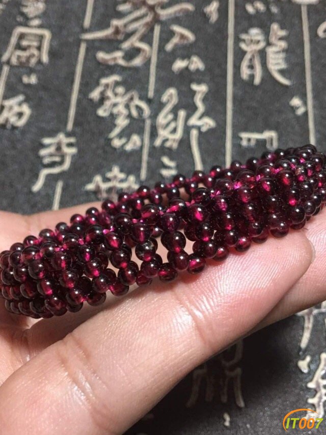 极品A 酒红石榴石手串 (1).jpg