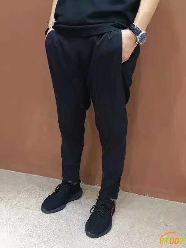 E1.jpg