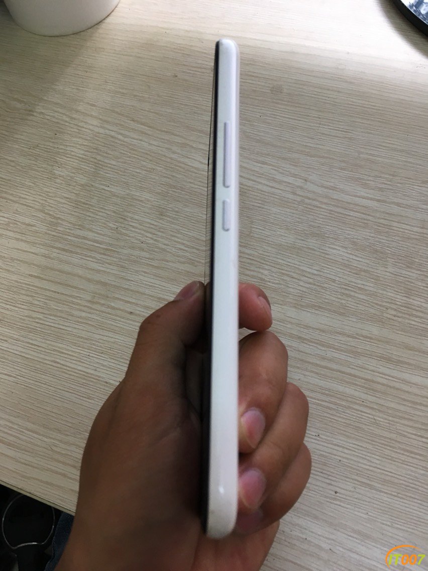 100块买个渣渣手机