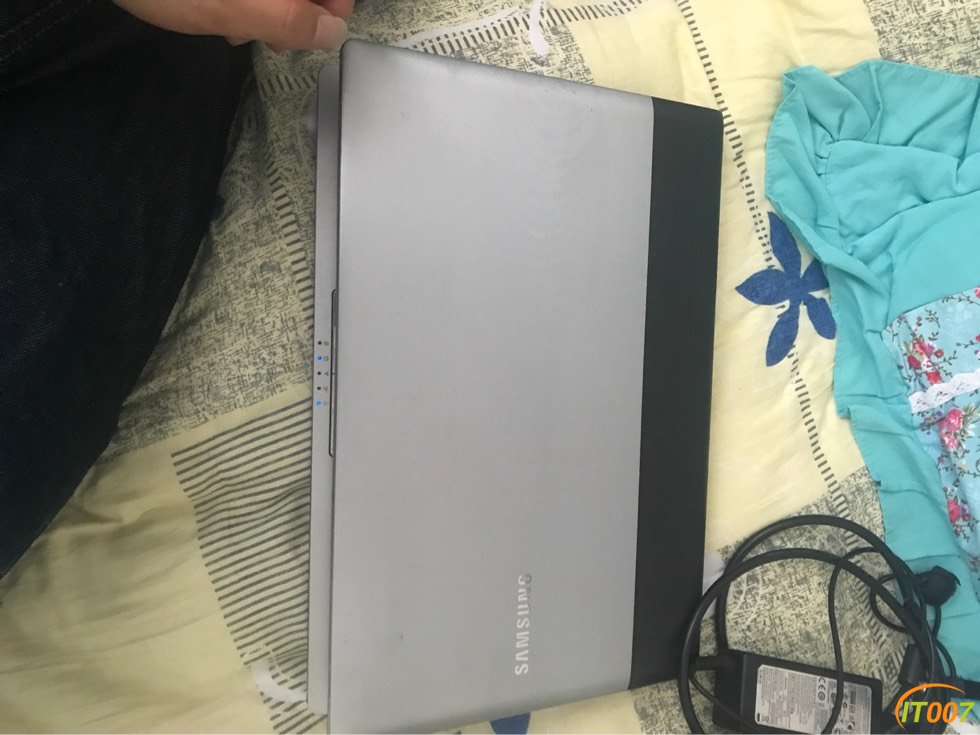 100809tex6agq3q3mdmgvq.jpg