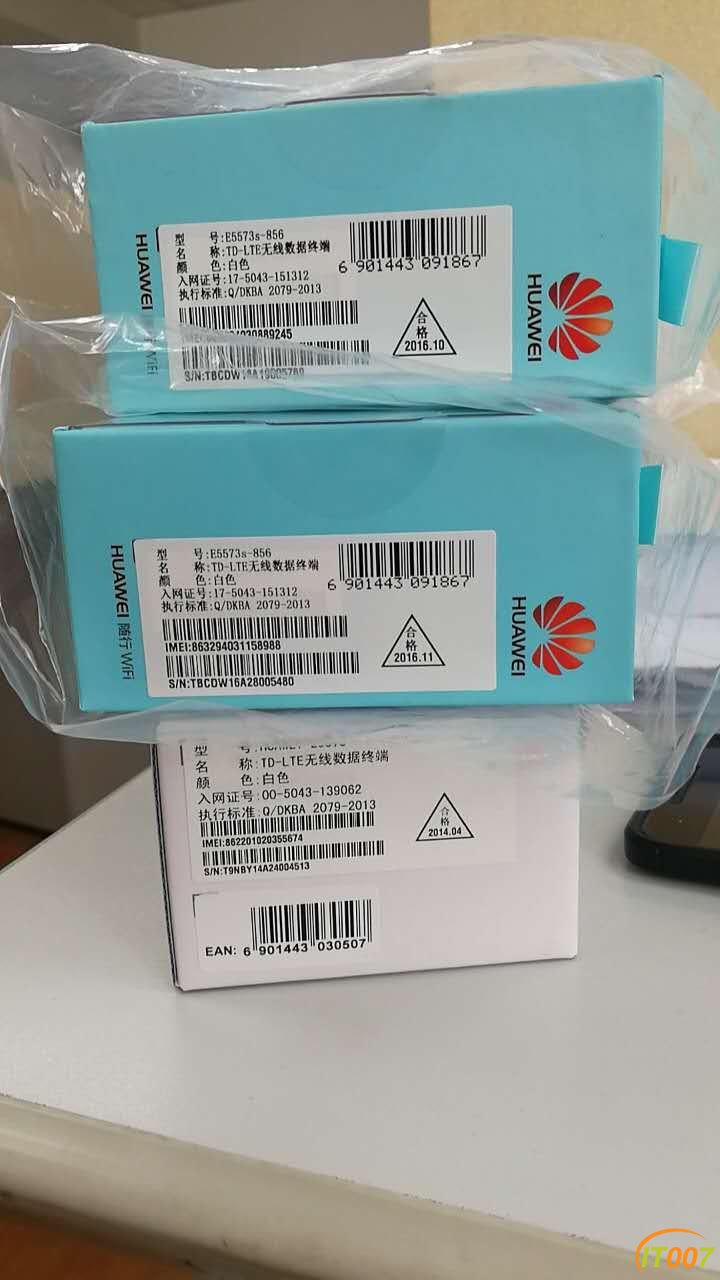 977505325.jpg