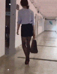 bea30fd6b942d4457c26706a728f69b8.gif