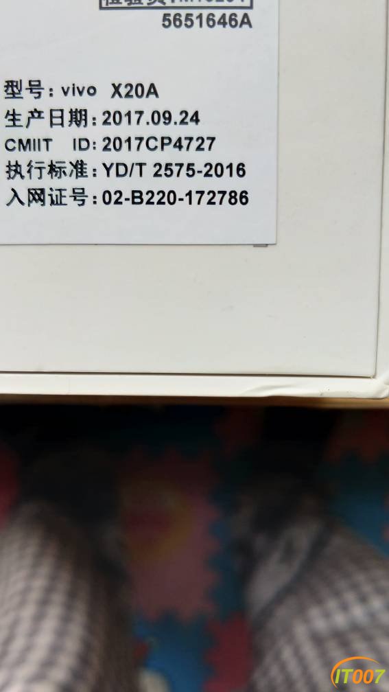 180241i92p9ws2t7wsy787.jpg