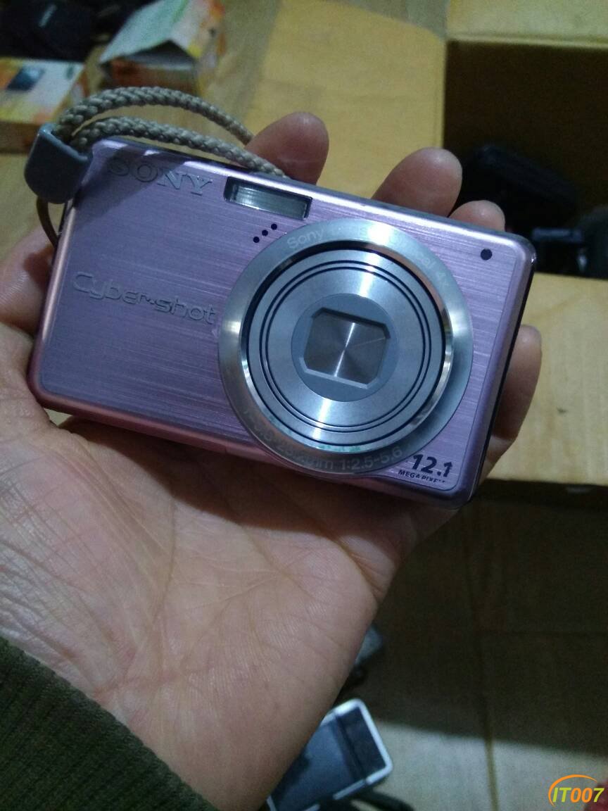 索尼dscs980相机一台