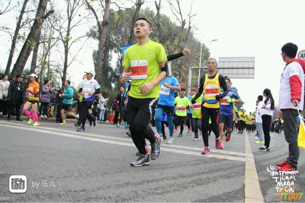 195112ud8qi8888gimd8hd.jpg
