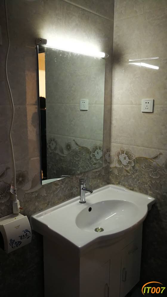 093618gkeopizzciqofspi.jpg