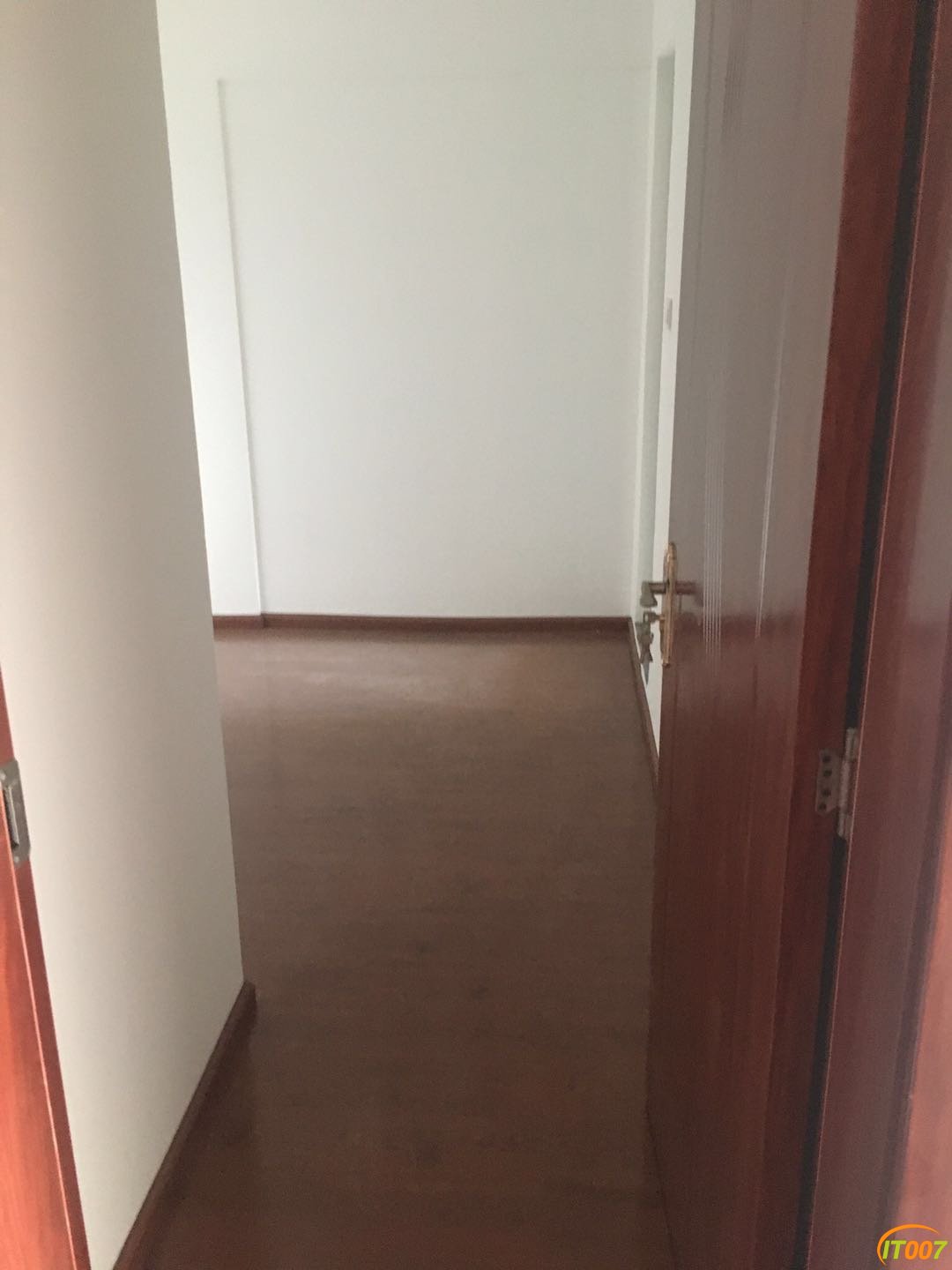 075737vhjzbwienpjjyhhj.jpg