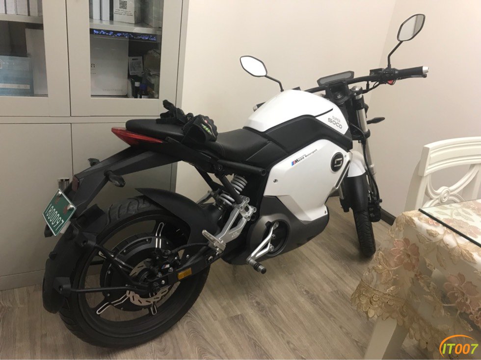 卖台小奶牛代步小车车