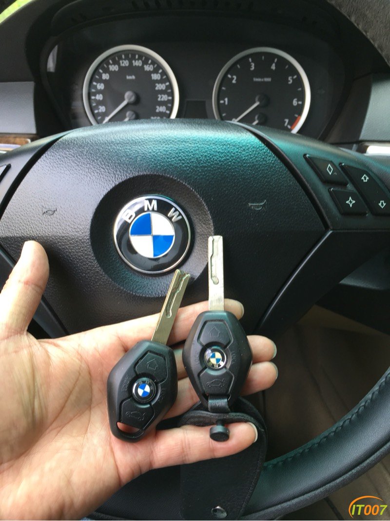 专业配汽车钥匙车库遥控器门禁卡蓝牙卡