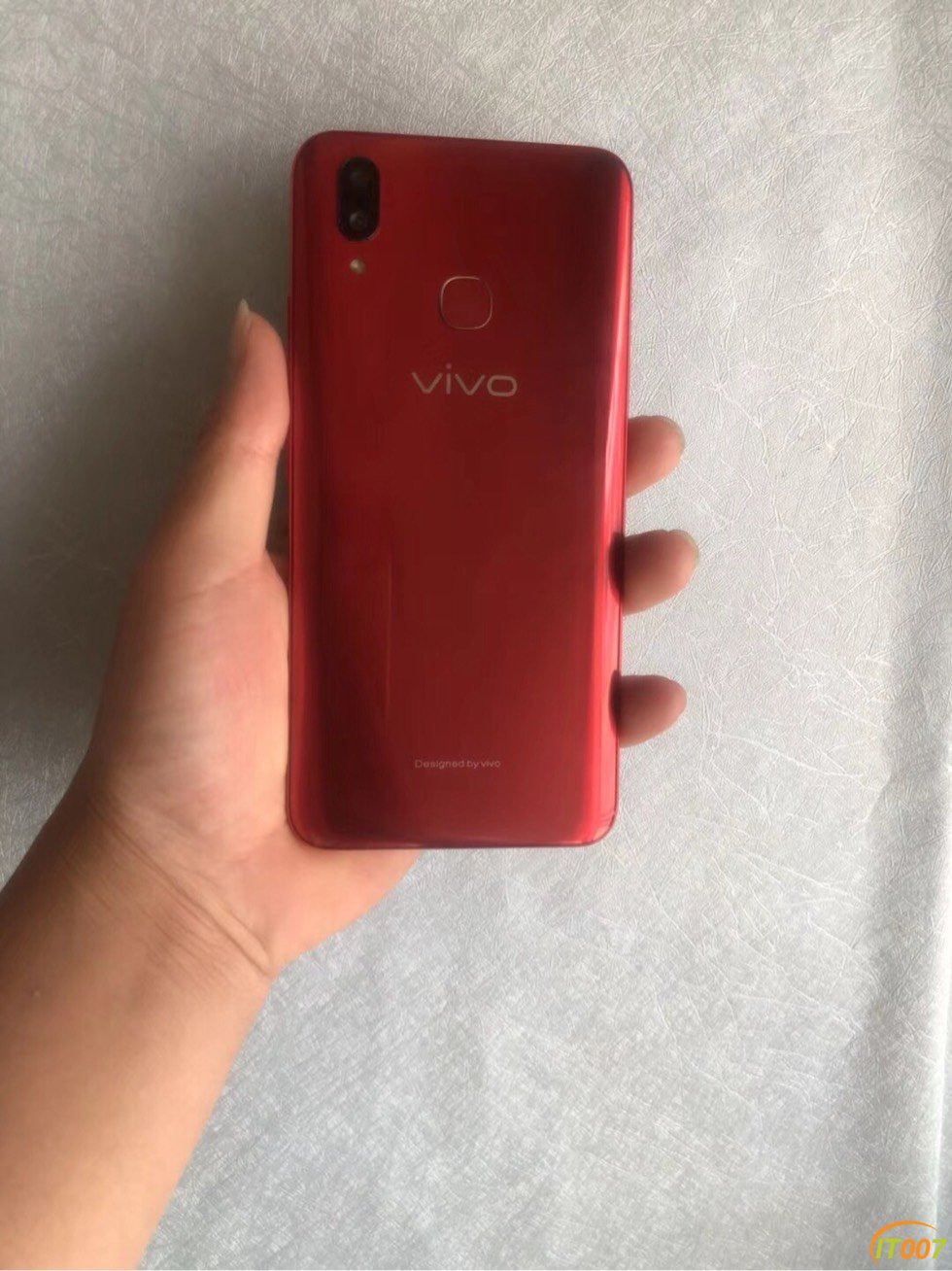 手机通讯vivox21红色6128