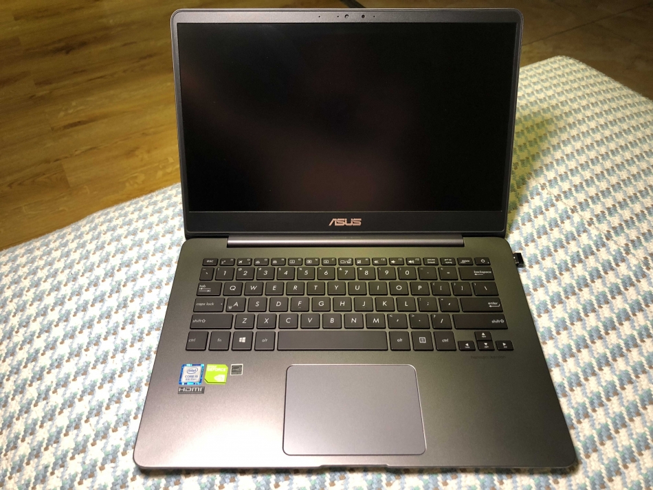 华硕笔记本 U4100U（i5 8250 256G 8G）